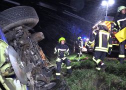 Winterdienst Bei Kahla Verunglueckt 090119 008